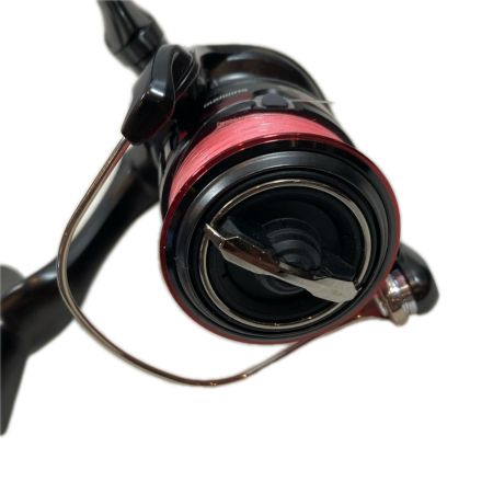 SHIMANO シマノ スピニングリール  美品 程度A 20ヴァンフォード C2000 04203