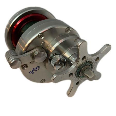 DAIWA ダイワ ベイトリール ソルティガZ30 ジャンク品(D) 607221