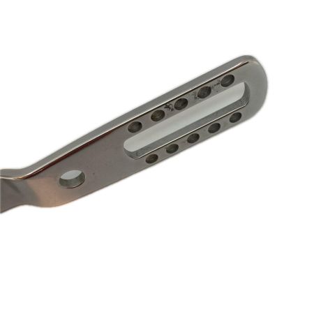 DAIWA ダイワ ベイトリール ソルティガZ30 ジャンク品(D) 607221