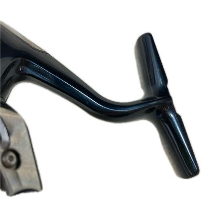 SHIMANO シマノ スピニングリール 17ツインパワーXD 4000XG 程度B ゴメクサスノブ・スタンド付き 03747