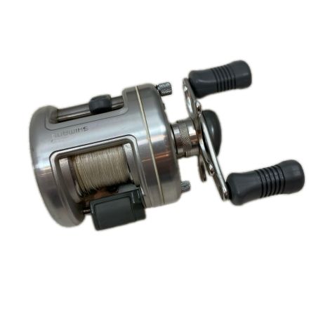 SHIMANO シマノ ベイトリール  キズ有 程度B 92カルカッタ100 RH331