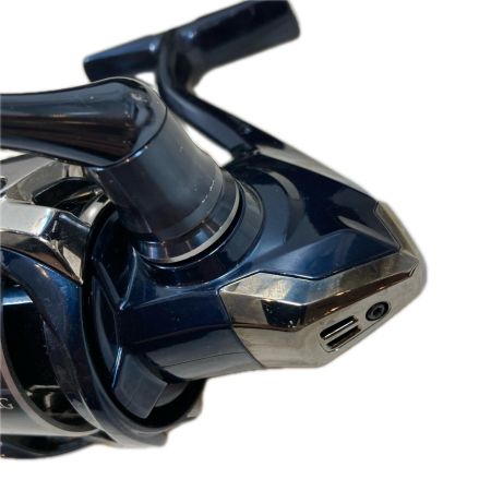 SHIMANO シマノ スピニングリール  21ツインパワーXD C3000XG キズ有 程度B 04291