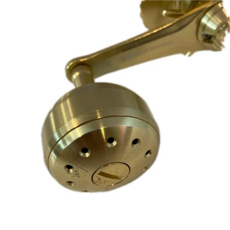 SHIMANO シマノ ベイトリール  14オシアコンクエスト 200HG 程度B 03300