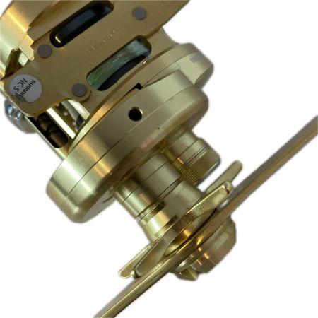 SHIMANO シマノ ベイトリール  14オシアコンクエスト 200HG 程度B 03300