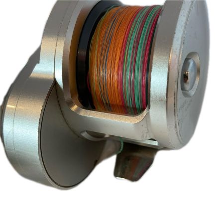 SHIMANO シマノ ベイトリール  11オシアジガー 2000NR-HG 程度B 02762