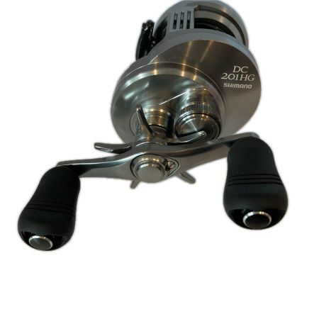 SHIMANO シマノ ベイトリール   20カルカッタコンクエストDC 201HG キズ有 箱付 04040