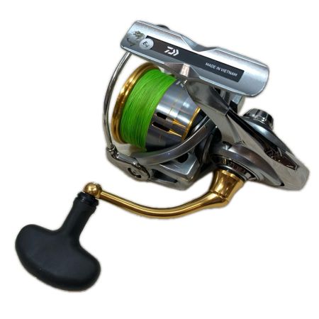 DAIWA ダイワ スピニングリール  キズ有 程度B 18フリームスLT 5000D-CXH 057057
