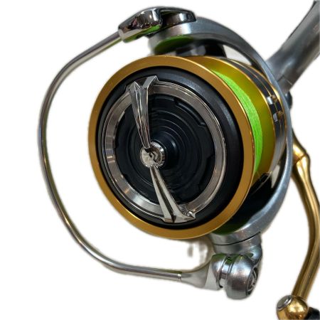 DAIWA ダイワ スピニングリール  キズ有 程度B 18フリームスLT 5000D-CXH 057057