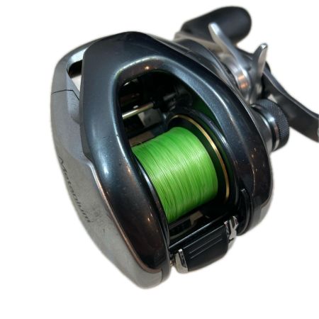 SHIMANO シマノ ベイトリール  13メタニウム キズ有 程度B 03044