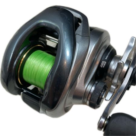 SHIMANO シマノ ベイトリール  13メタニウム キズ有 程度B 03044