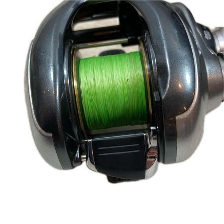 SHIMANO シマノ ベイトリール  13メタニウム キズ有 程度B 03044