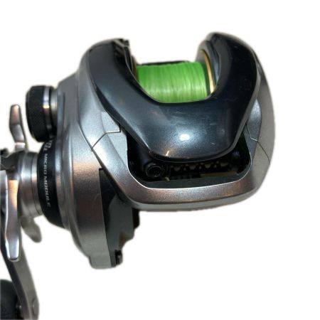 SHIMANO シマノ ベイトリール  13メタニウム キズ有 程度B 03044