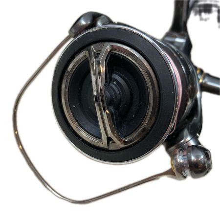 SHIMANO シマノ スピニングリール  24ツインパワー C5000XG 程度B 046888