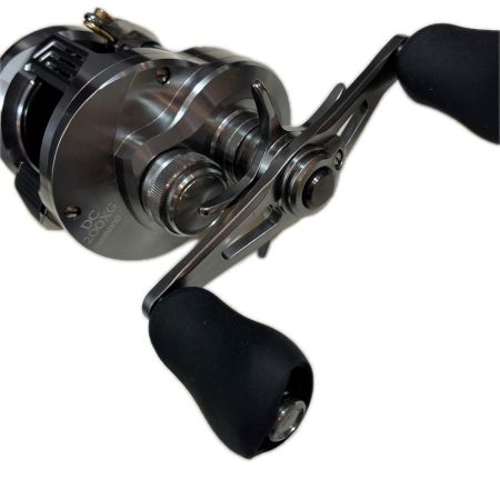 SHIMANO シマノ ベイトリール  26カルカッタコンクエストDC 200XG 美品 程度A 048752