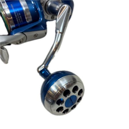 okuma スピニングリール  アゾレス6500 キズ有  45074
