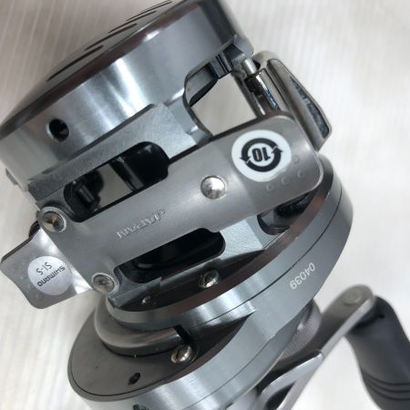  SHIMANO シマノ ベイトリール 20カルカッタ コンクエスト DC200HG 04039
