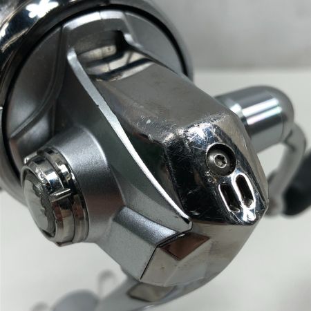  SHIMANO シマノ スピニングリール 19ストラディック C2000SHG 04014