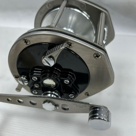 DAIWA ダイワ 両軸リール ダイナミック 3000S