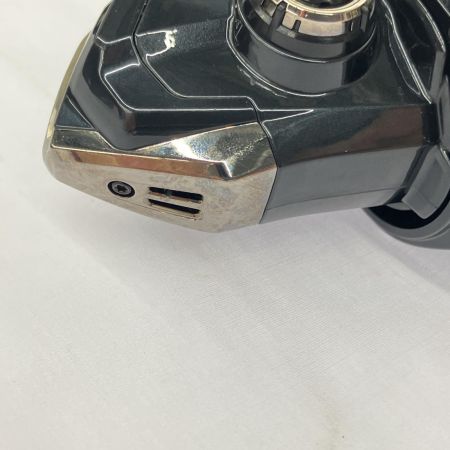  SHIMANO シマノ スピニングリール 19ヴァンキッシュ4000MHG 別ノブ 箱付 03962