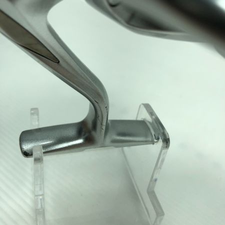  SHIMANO シマノ スピニングリール STRADIC 19ストラディック 2500SHG 04017