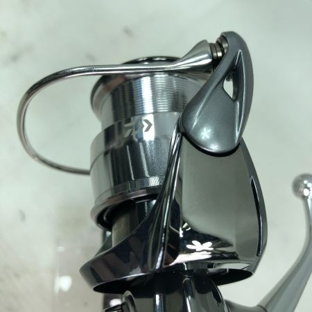 DAIWA ダイワ スピニングリール 22イグジストLT2000-H