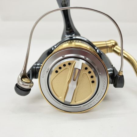  SHIMANO シマノ STELLA 10 ステラ C3000HG スピニングリール 02434 現状渡し