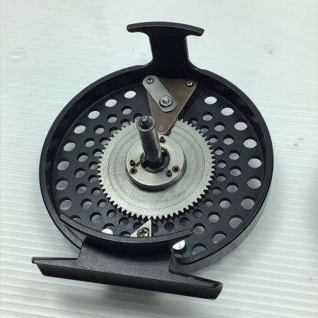   ラムソン LAMSON LP-3 替えスプール付き フライリール