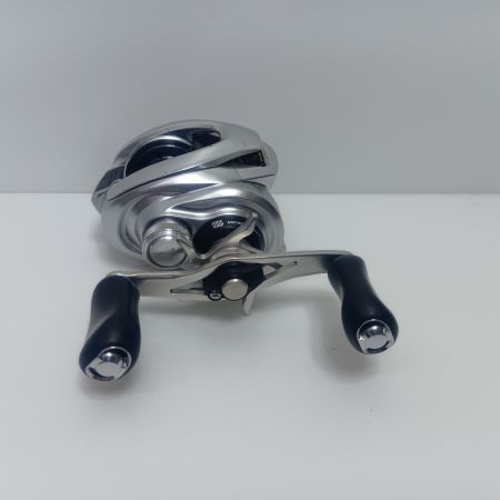 SHIMANO シマノ ベイトリール 03532