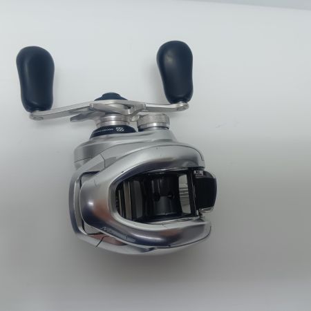 SHIMANO シマノ ベイトリール 03532