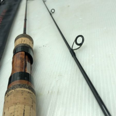  D-3 Custom Lure's ディースリーカスタムルアーズ ルアーロッド Blakiston ブラキストン BKT-408UL