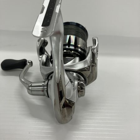 SHIMANO シマノ スピニングリール  19ストラディック 2500SHG 04017 本体のみ