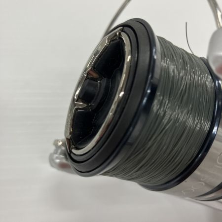 SHIMANO シマノ スピニングリール  19ストラディック 2500SHG 04017 本体のみ