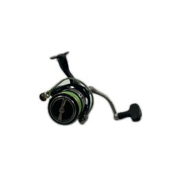 σσ DAIWA ダイワ スピニングリール8 19セルテート LT3000-CXH 060048 Cランク