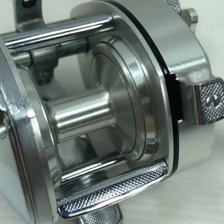  SHIMANO シマノ ベイトリール Bantam バンタム100