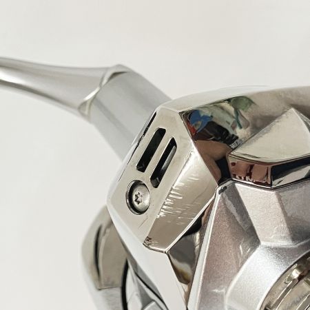  SHIMANO シマノ STRADIC 19 ストラディック 4000 04022 スピニングリール