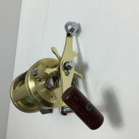 SHIMANO シマノ ベイトリール カルカッタ小船1000 RF301