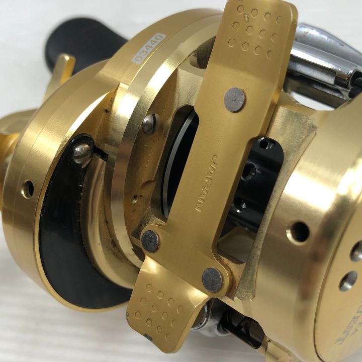 SHIMANO - ##SHIMANO シマノ 15 カルカッタコンクエスト 201HG 03440 SHIMANO】シマノ『15カルカッタコンクエスト201HG』03440 左