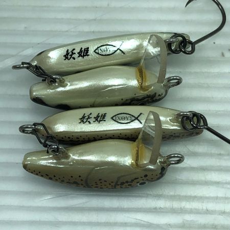  イクシュス  ハンドメイドルアー ミノー 2個まとめ