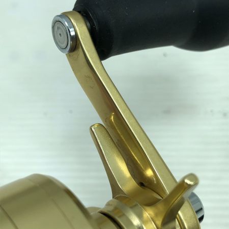  SHIMANO シマノ ベイトリール 23カルカッタコンクエストMD 300XGLH 045935