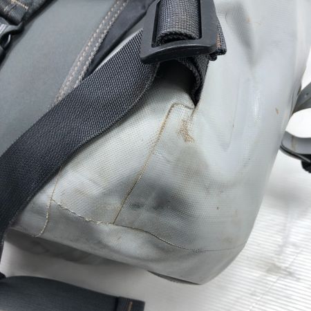  Patagonia パタゴニア リュック ストームフロントパック STY49154 グレー