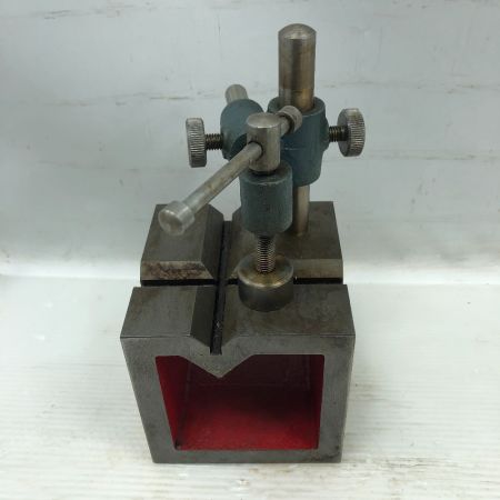   工具関連用品 桝形V溝付きブロック グレー