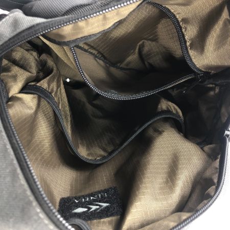  ヒトトキワークス アイヌ バックパック/マグネットタックルポーチ まとめ