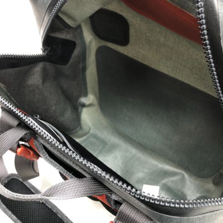  SIMMS シムス フィッシングバッグ ドライクリークZヒップパック