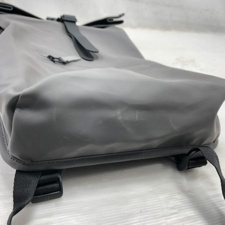 RAINS レインズ ロールトップリュックサック 防水PU