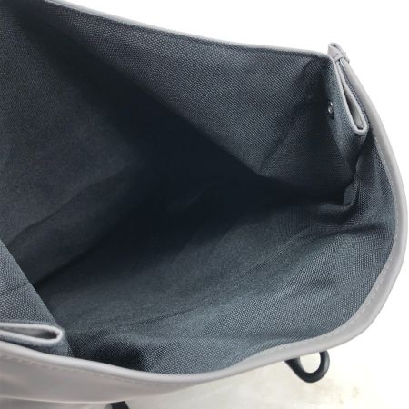  RAINS レインズ ロールトップリュックサック 防水PU