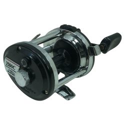 ΣΣ DAIWA ダイワ ベイトリール ミリオネア 2500C Bランク