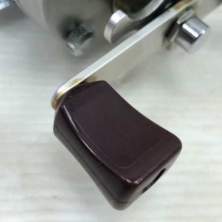  DAM ダム ベイトリール クイック700B チャンピオン