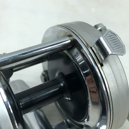  DAM ダム ベイトリール クイック700B チャンピオン