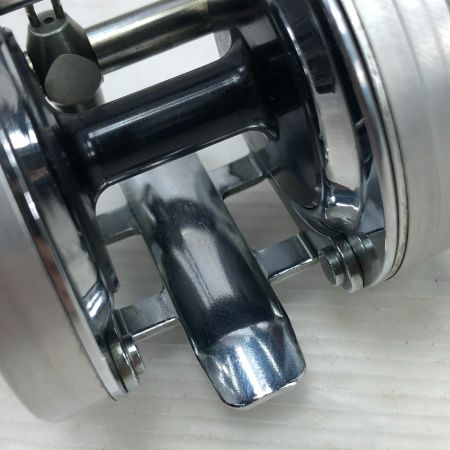  DAM ダム ベイトリール クイック700B チャンピオン