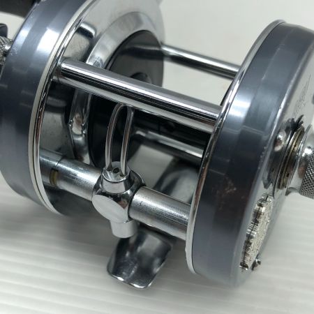  ABU ベイトリール アンバサダー5500C